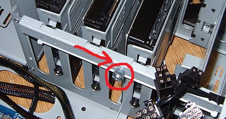 Lancool PC-K60 hdd cage 05