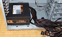 Corsair CMPSU-750TXJP、なんじゃこりゃ～！