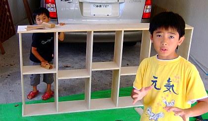 本棚、組み立て２