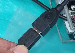 CDA-106Ji、USBケーブル接続１