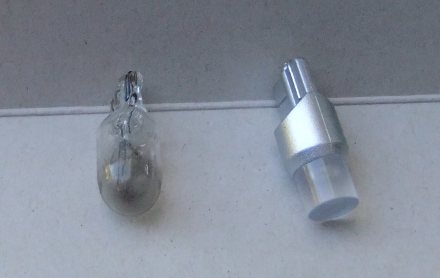 新旧ポジションランプ比較