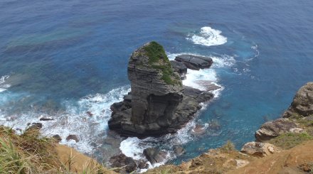 与那国島：立神岩