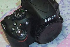 Nikon D5100、ボディ