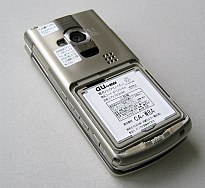 W61CA、microSDカード 4