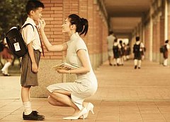 CJ7、ユエン先生