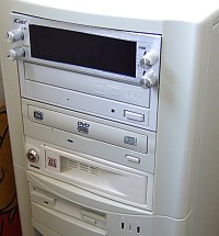 SATAリムーバブルケース３