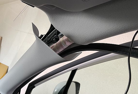 フォレスター(SJG)にJADO T860 - Fカメラ設置6